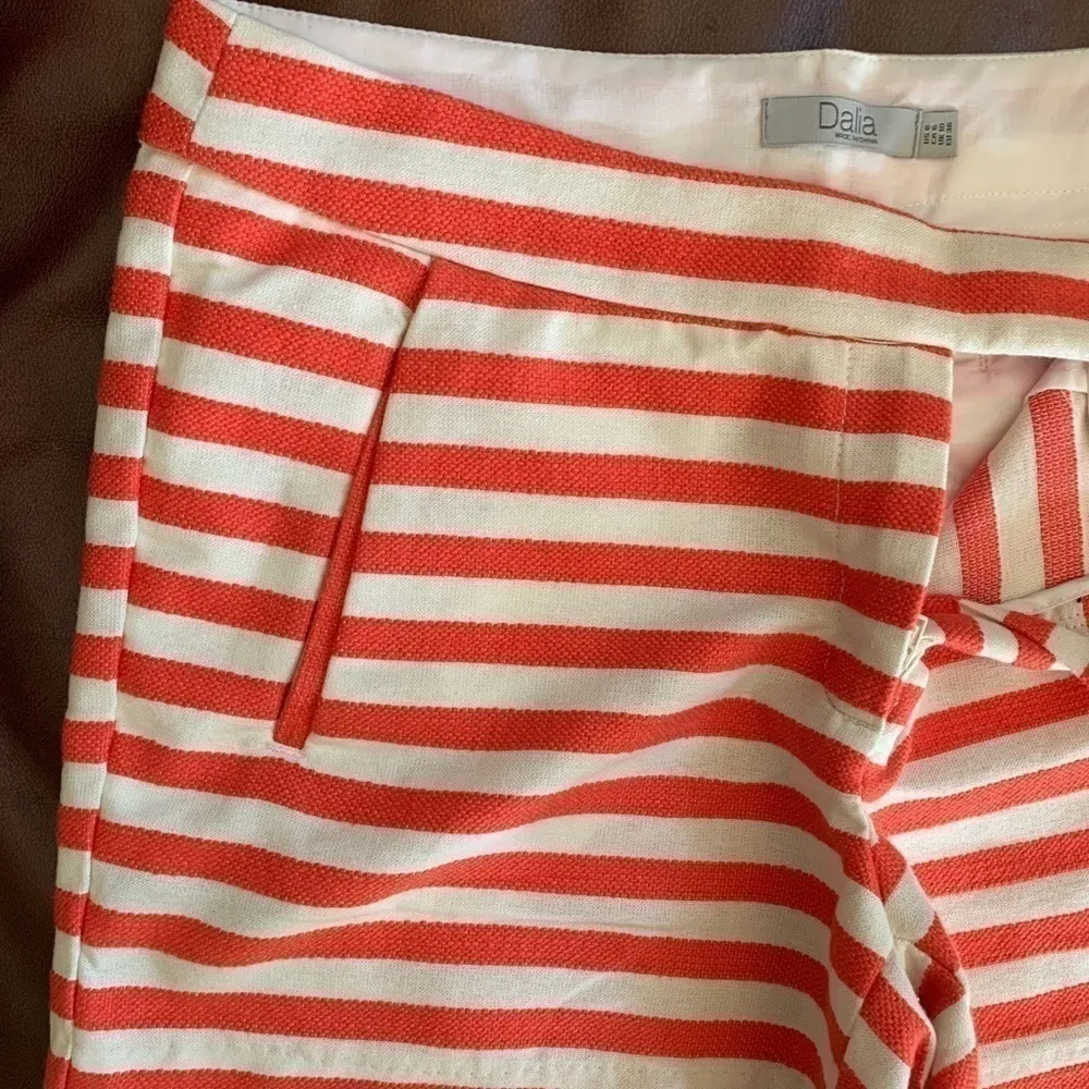Dalia Red & White Striped Shorts Size 6 - Image 5