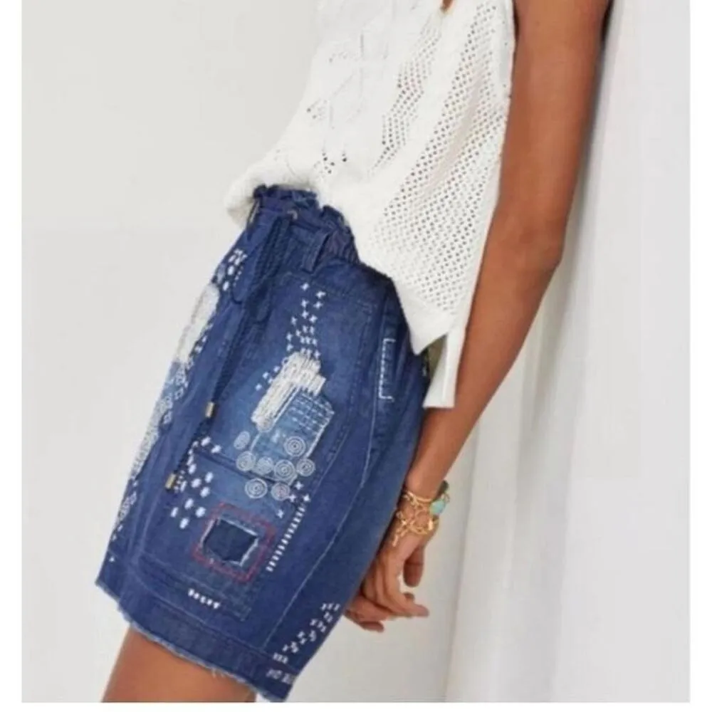 Anthropologie Pilcro NWT Blue Embroidered Frayed Hem Denim Mini Skirt Size Small - Image 2