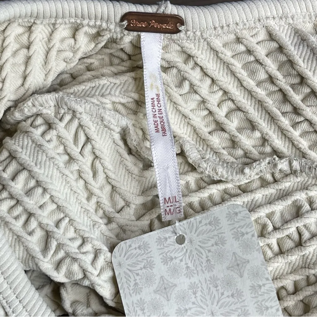 Free People Gabby Seamless Sweater Midi Dress NWT Ivory size M/L - Image 4