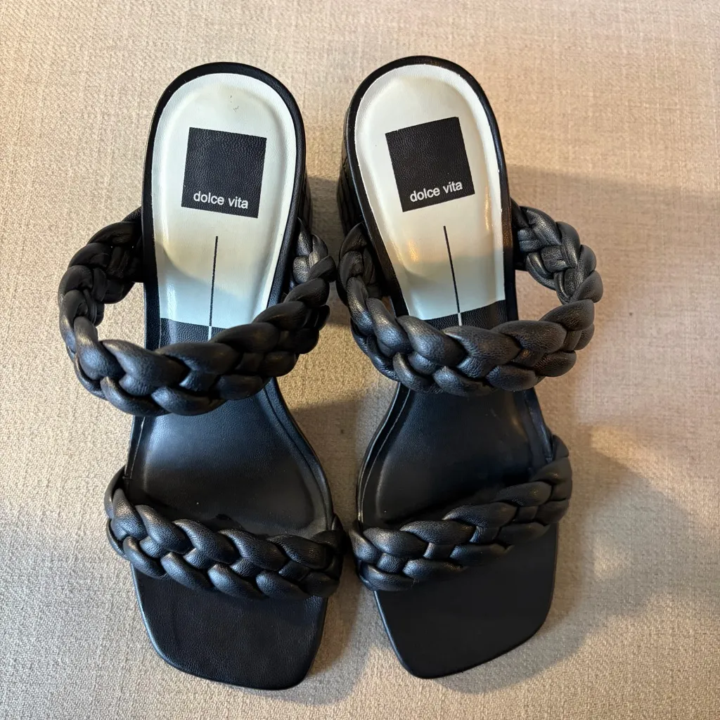 Dolce Vita Size 8.5 Black Faux Leather Made in Brazil Braided Strap Heel Sandals - Image 3