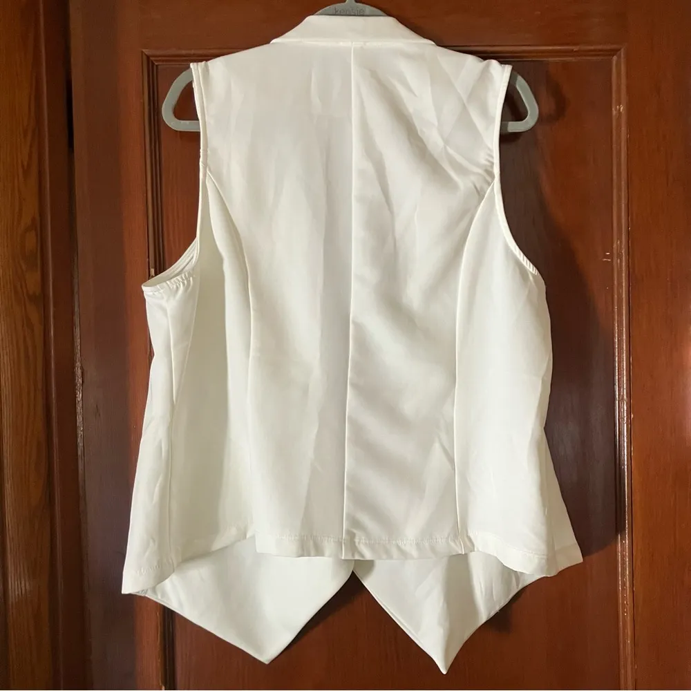 Maurices White Open Front Drapey Tuxedo Vest - Image 3