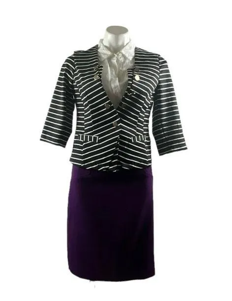Max Mara Black White Striped Pleated Peplum Blazer - Image 11