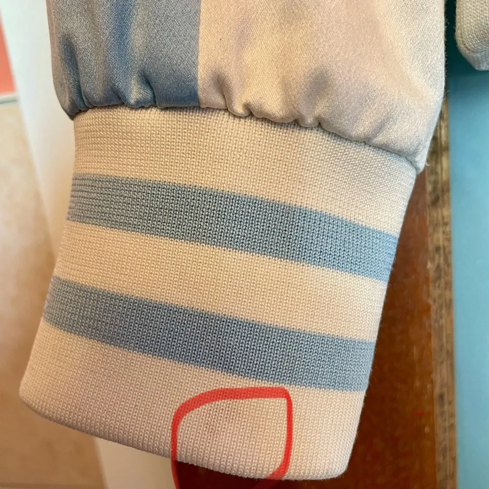 Disney Alice in Wonderland Cream Embroidered Zip Up Bomber Jacket- Large - Image 10