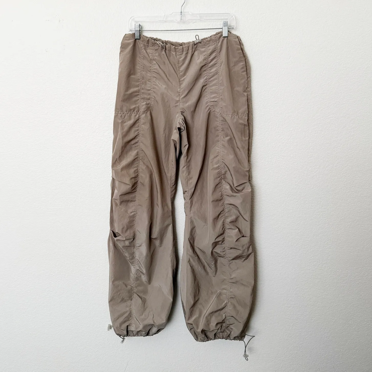 [I.AM.GIA] Tan Hester Pull-On Elastic Waist Low Rise Parachute Pants Sz Medium M - Image 2