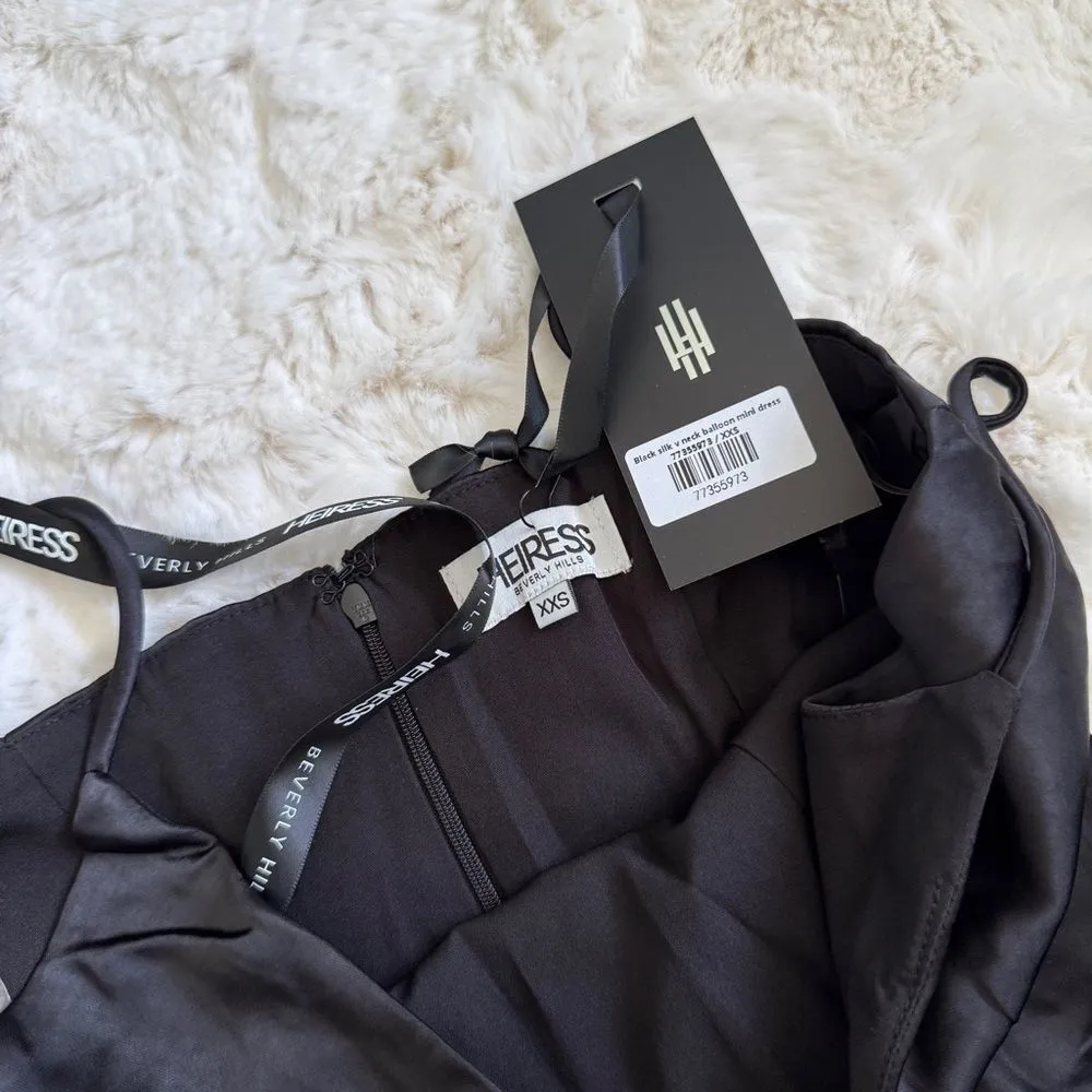 Heiress Satin V Neck Balloon Mini Dress XXS - Image 4