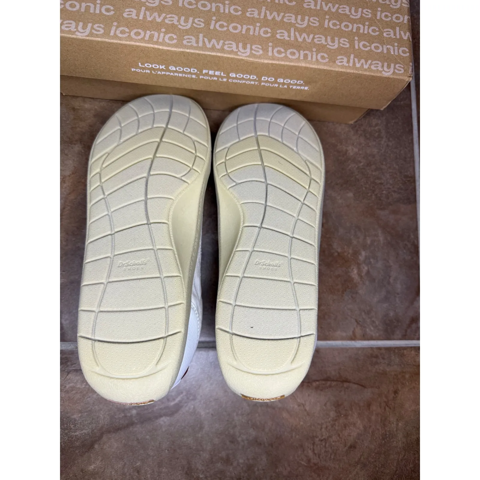 Dr. Scholls Time Off White Sneakers with Burgundy Heel Detail - Women's 10M - Image 8