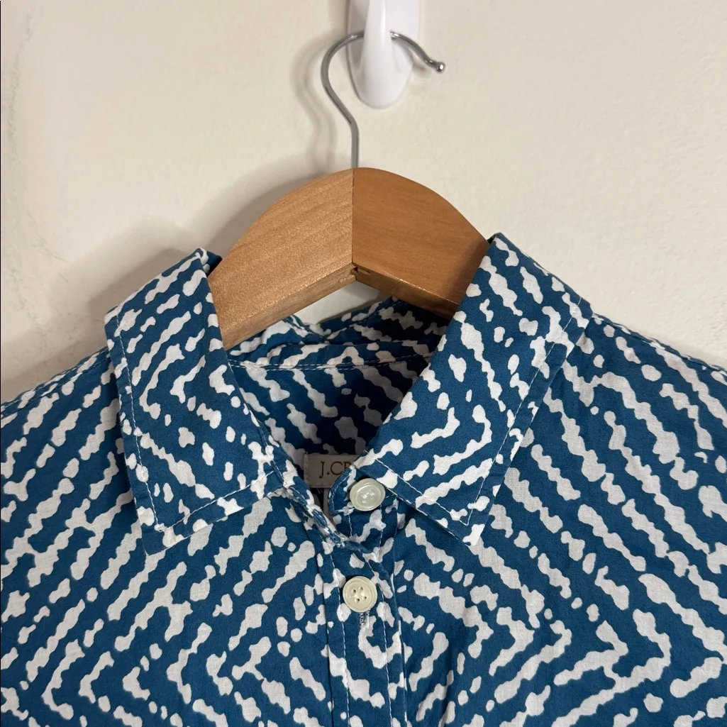 J. Crew Factory Geo Diamond Blue/White Print Collared Popover Shirt size S Blue - Image 5