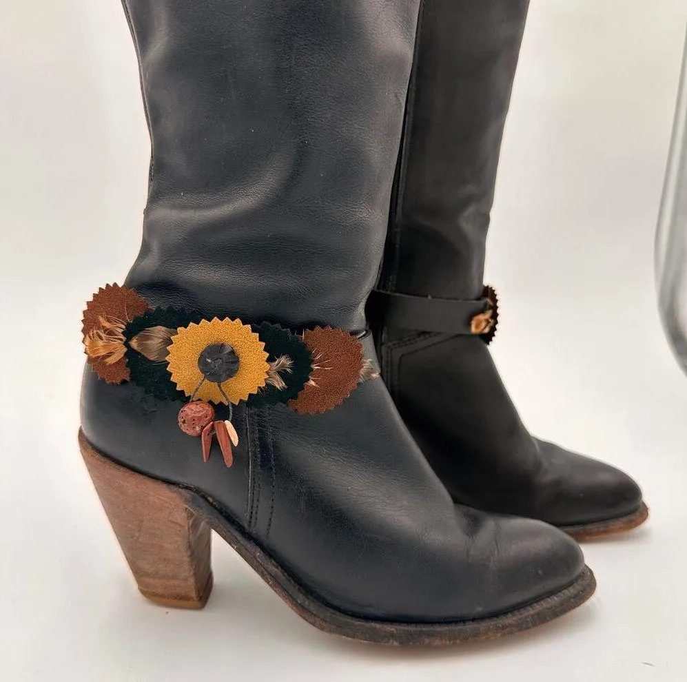 Frye Black Tall Leather Western Boots with Feather Detail Size 6 B - Image 4