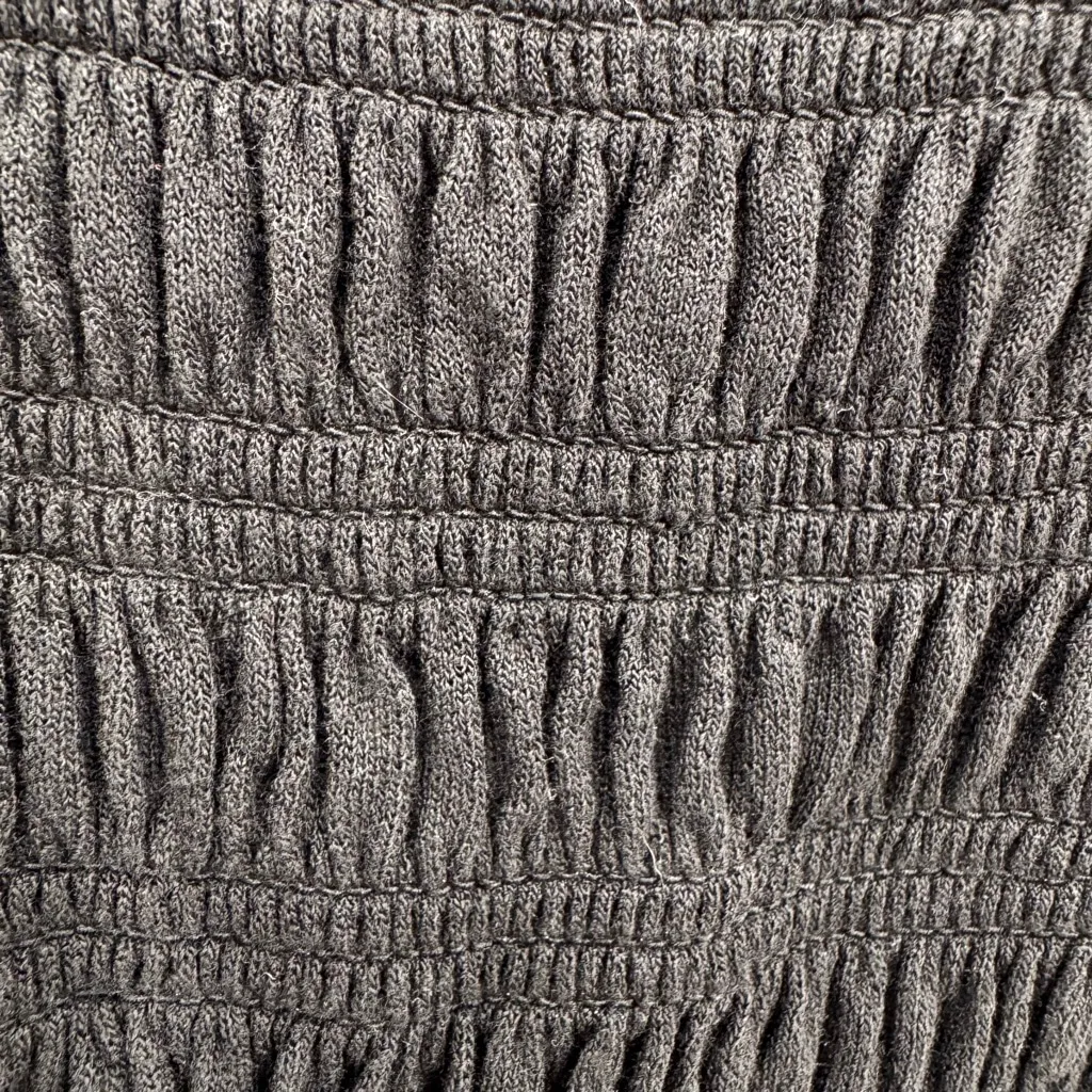 Urban Outfitters Black Smocked Top Cropped Milkmaid Off Shoulder Babydoll Large - Image 7