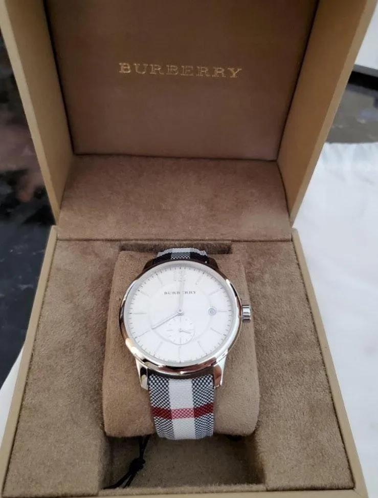 Burberry Watch - Image 2