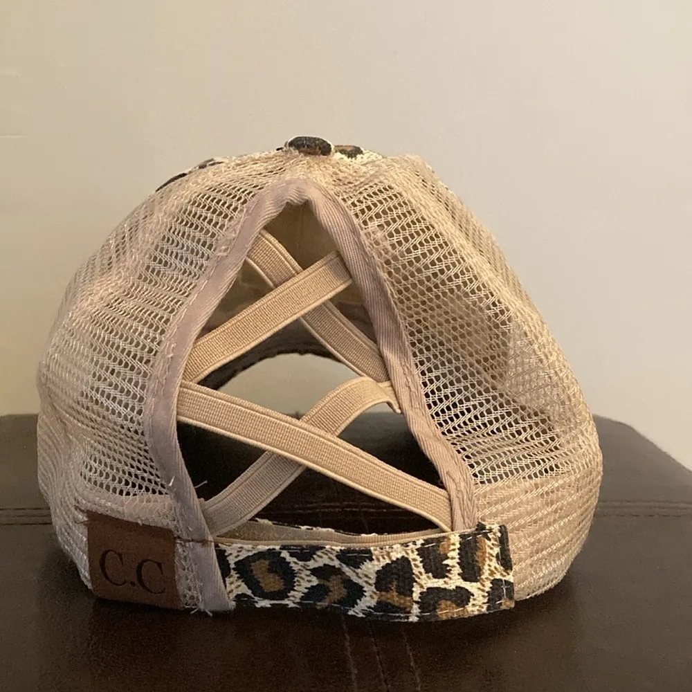 Charming Charlie’s Criss Cross Leopard Ponytail Trucker Hat - Image 5