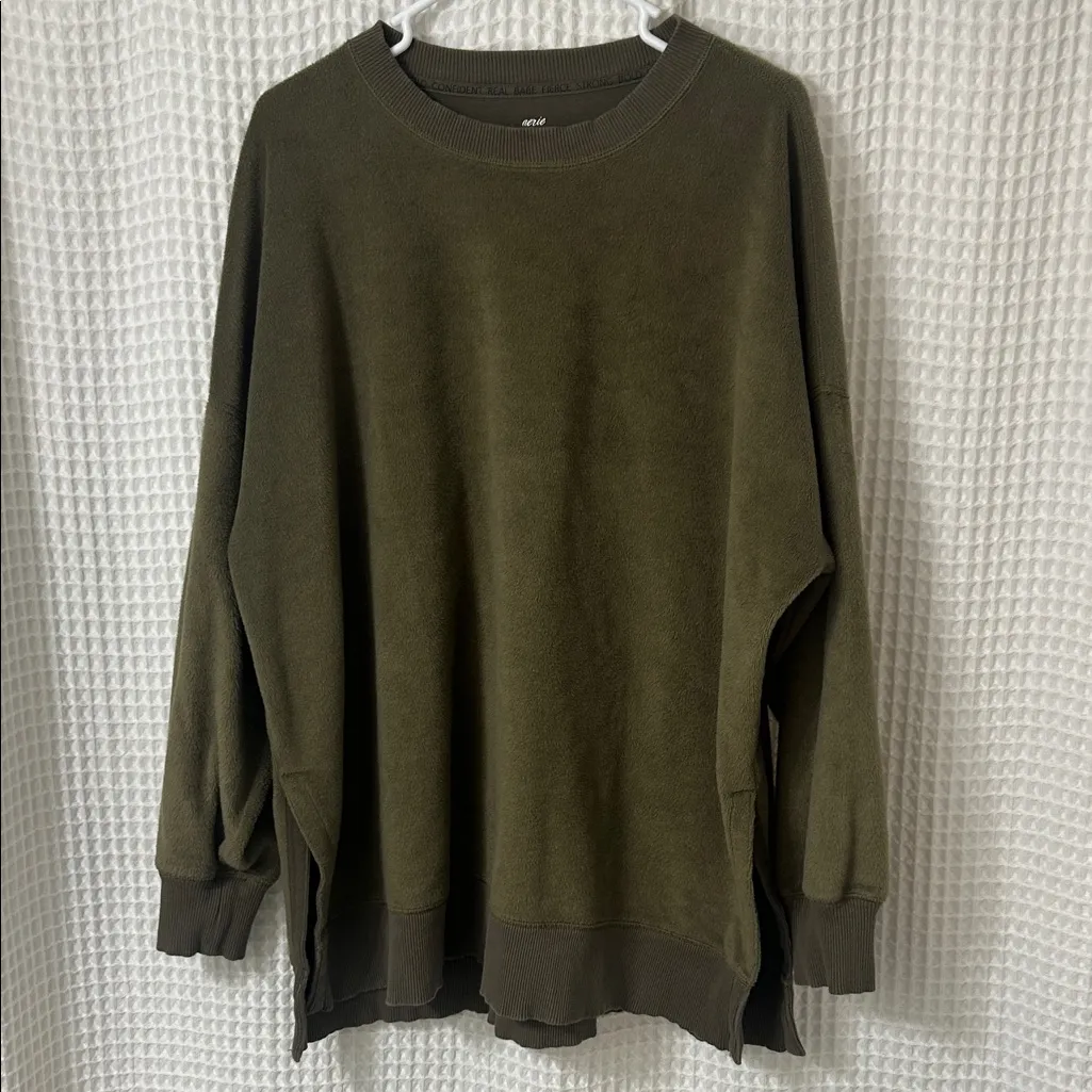 Aerie Oversized Fuzzy Sweatshirt Olive XL - Image 2