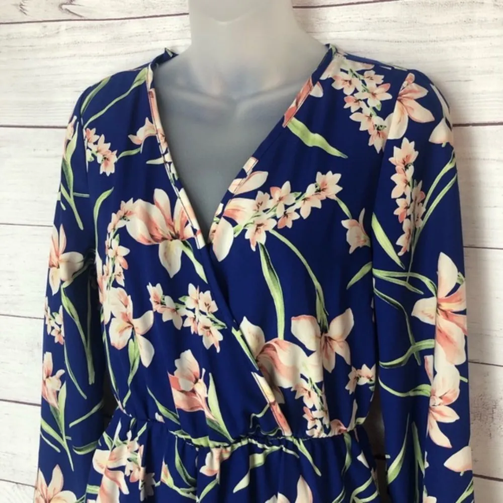 Peach Love California Peach Love Boutique Blue Floral Long Sleeve Wrap V-Neck Romper S - Image 8