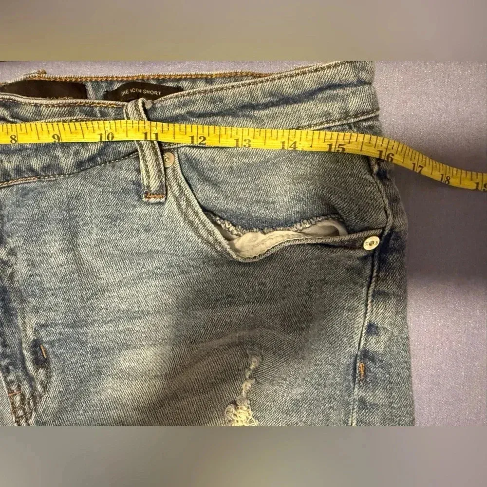 Kendall & Kylie Blue Jean Shorts - Image 6