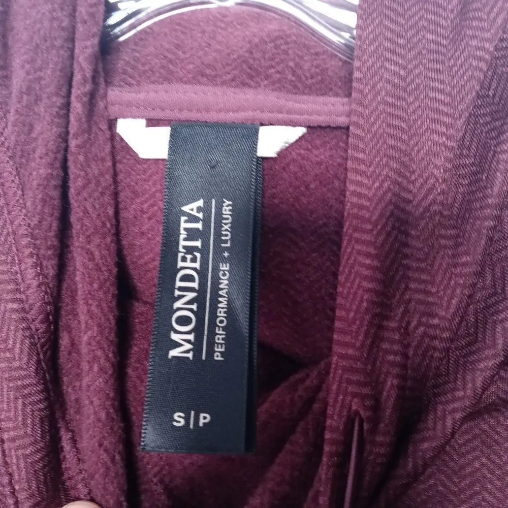 Mondetta burgandy pullover sweatshirt with hoodie - Image 5