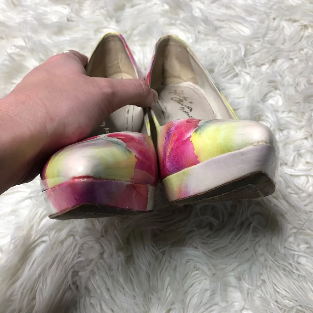 Alice + Olivia Danny watercolor platform pumps size 38 - Image 3
