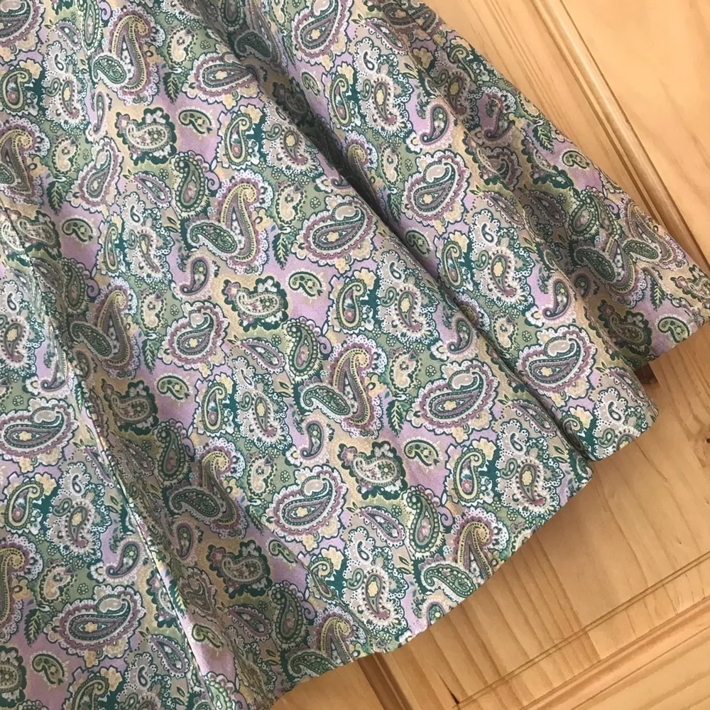 𝅺Villager Liz Claiborne pastel Paisley Print A-line Skirt Size 12 - Image 3