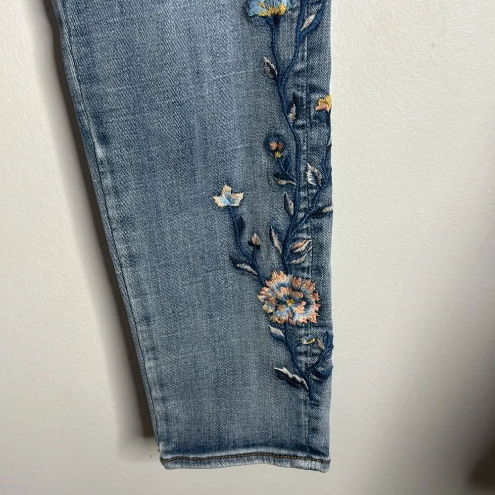DRIFTWOOD Women’s Jackie High Rise Ankle Cropped Jeans Floral Embroidery size 27 - Image 5
