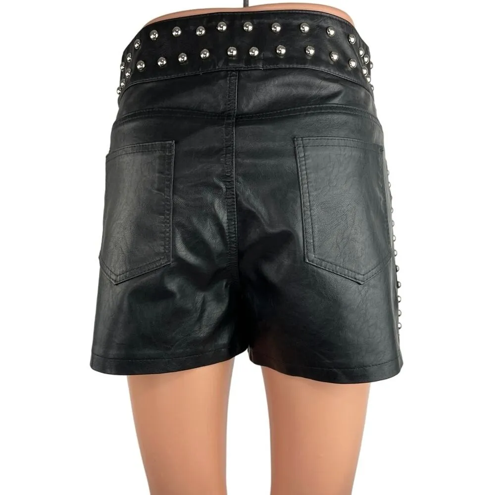 At Piece Black Studded Button Front High Waisted Edgy Pocket Casual Shorts Sz XS - Image 3