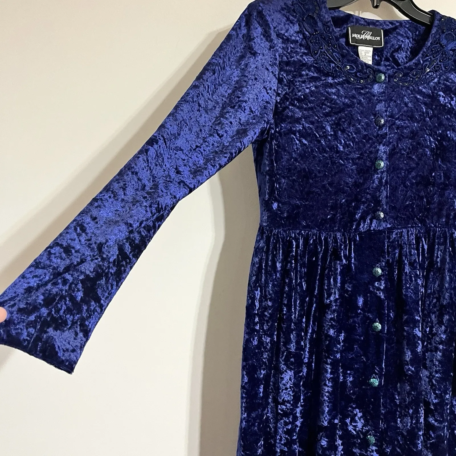 90s Vintage Molly Malloy Dress Women's Size 8 Midi Length Blue Crushed Velvet - Image 4