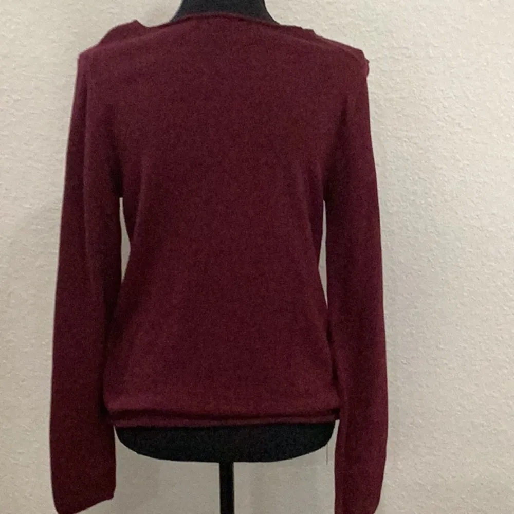 Brandy Melville Burgundy Lightweight Sweater - Image 4