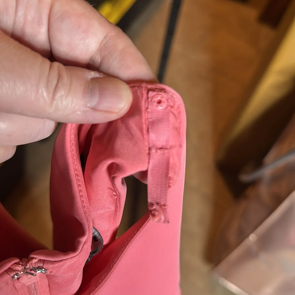 White House Black Market Scalloped Tiered Sculpted Shift Coral Dress Size 6 - Image 15