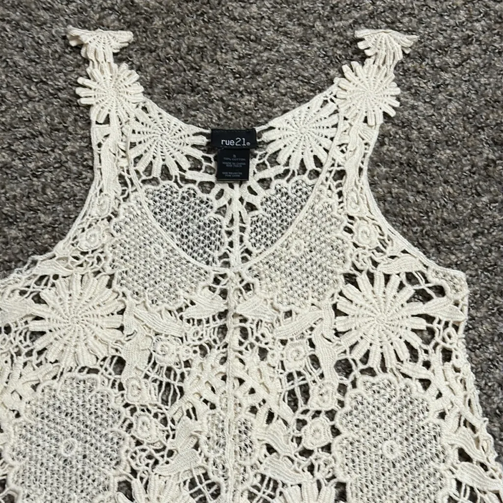 Rue21 tank top - Image 2