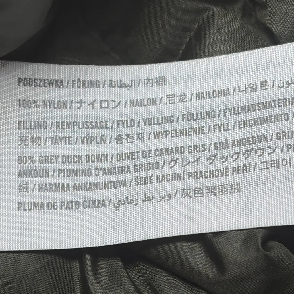 Abercrombie and Fitch Olive Green Camo Women's Puffer Down Nylon Jacket XS - Image 7