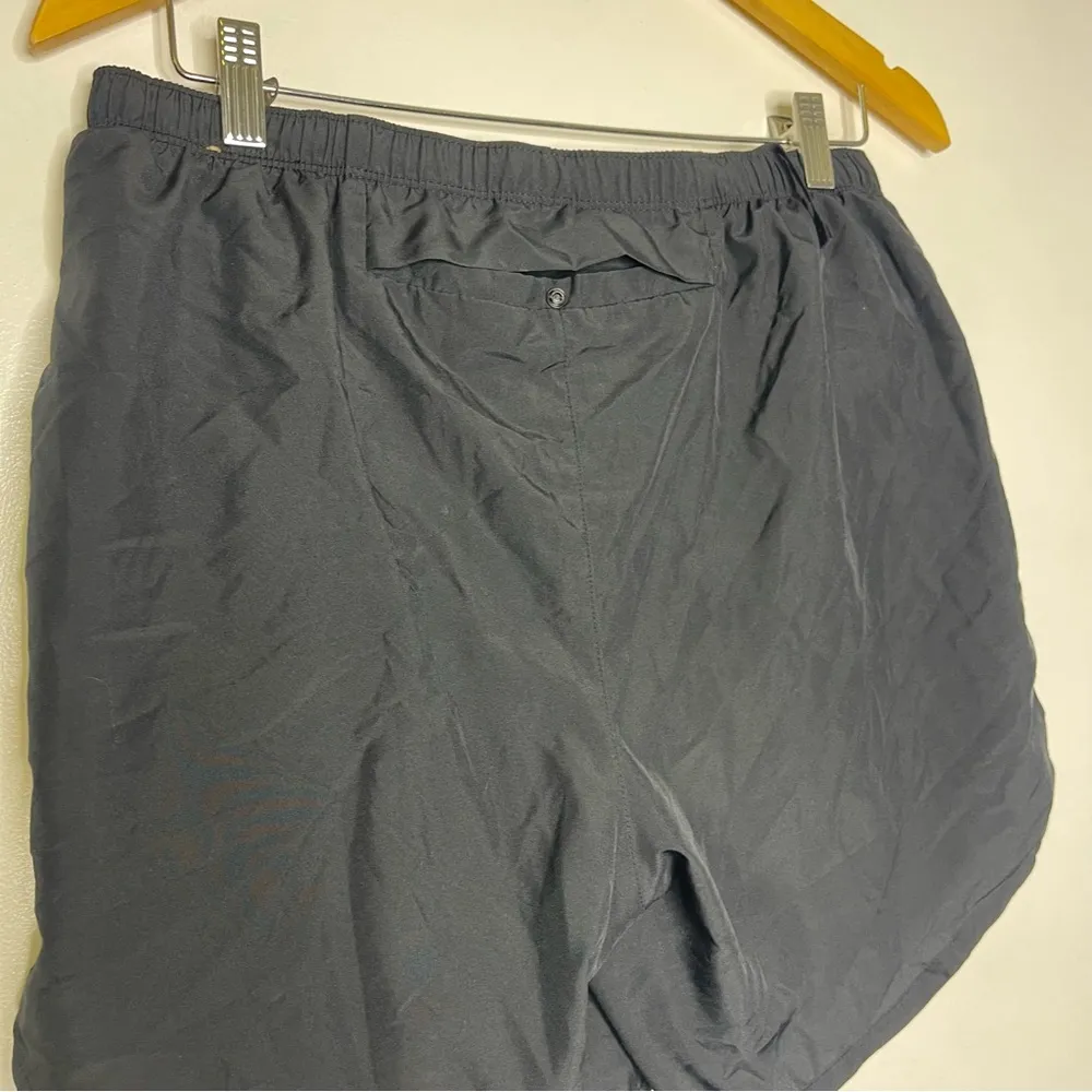 Nike Black Women's Tempo Athletic Shorts Size Large - Image 3