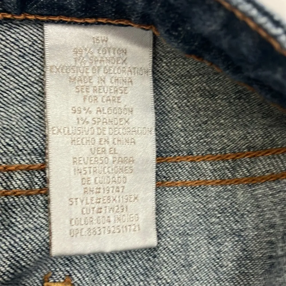 Phat Fashions Silver Label Distressed Blue Jeans woman’s size 16 - Image 8