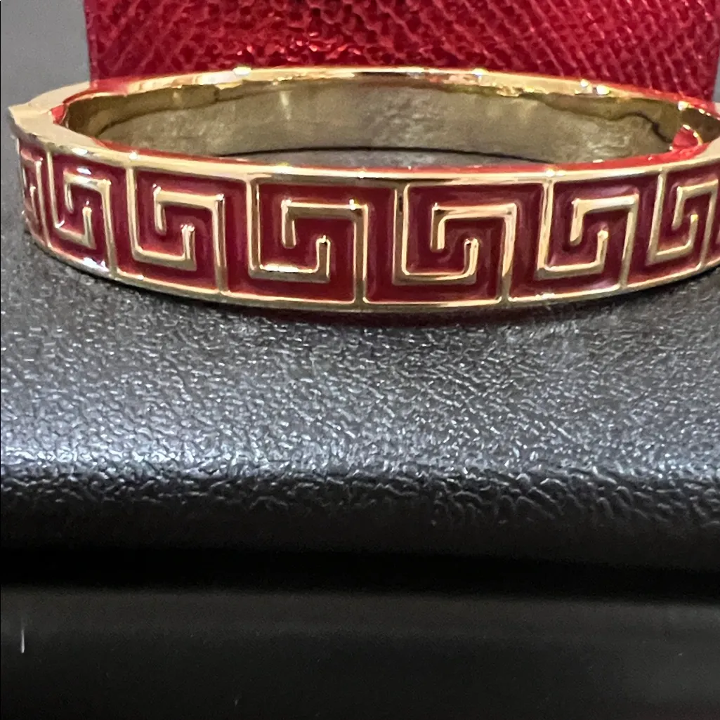 House of Harlow 1960 | Greek Motif Bangle Bracelet Red - Image 9