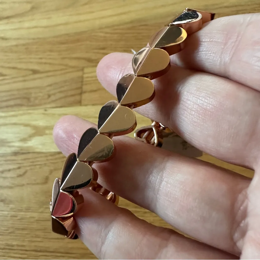 NWT Kate Spade Heritage Spade Heart Stretch Bracelet Rose Gold Tone OS - Image 3