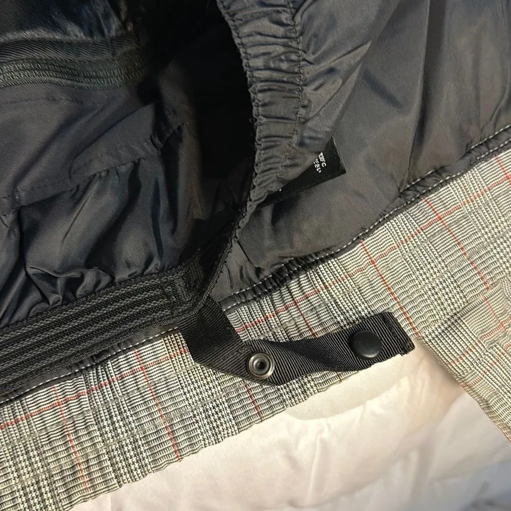 Burton Size XS Snow Ski Snowboarding Jacket Grey - Image 9