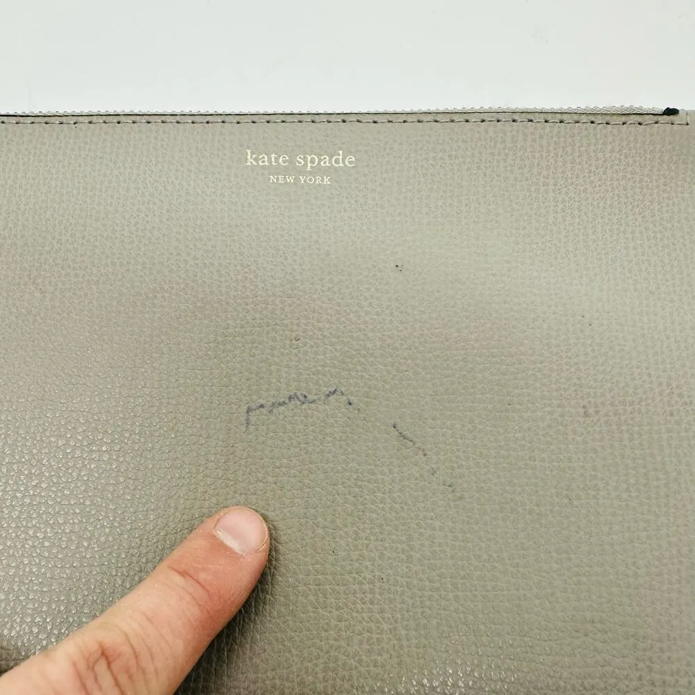 Kate Spade Women's Light Grey Zip Closure Pouch Wristlet Size Large - Image 5