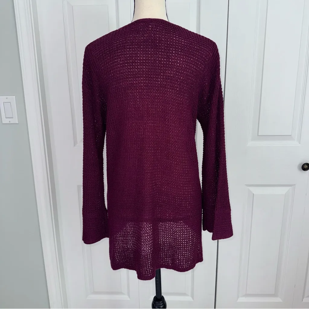 Time and Tru Burgundy V - Image 5