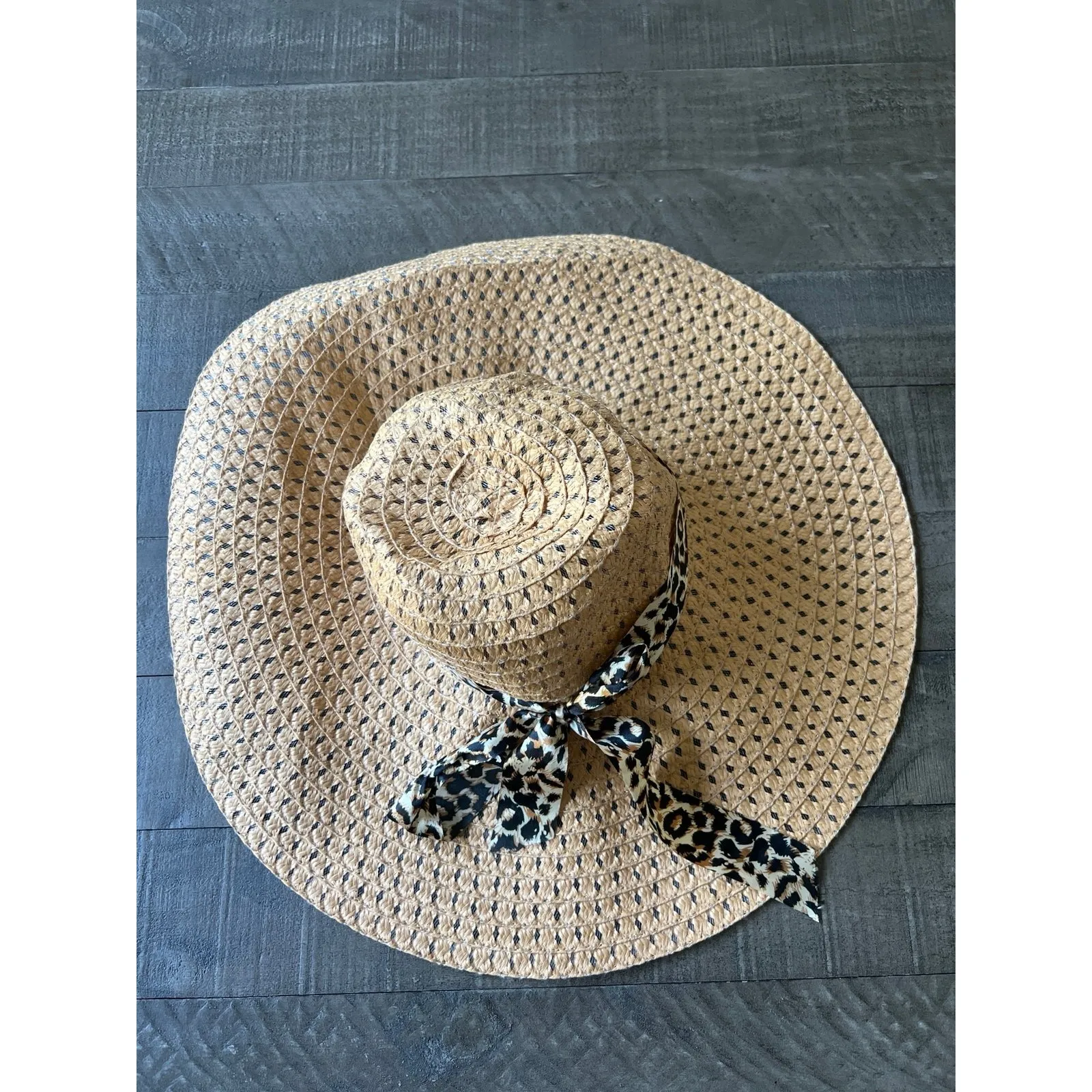 NWOT FLOPPY TAN STRAW‎ HAT Summer w/ removable Leopard Ribbon Tie Bow - Image 2