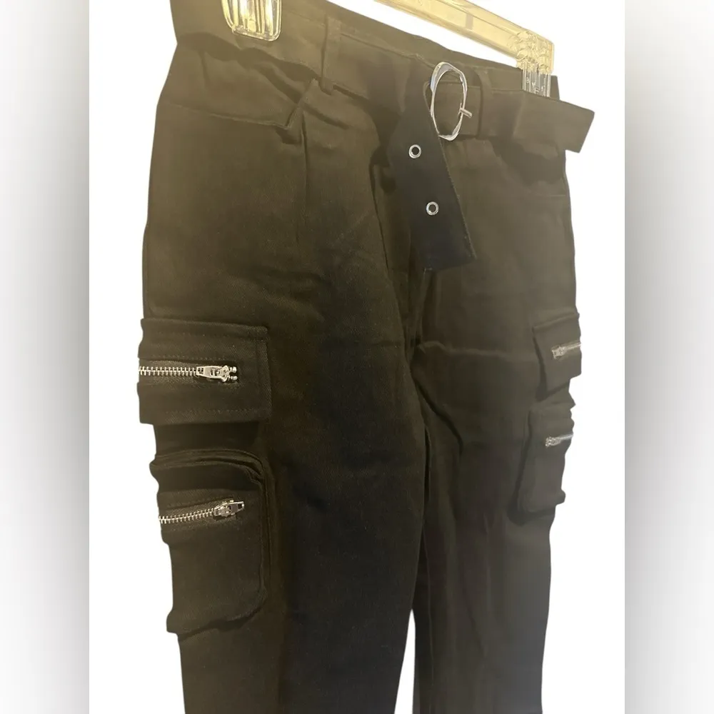 Black silver side zip belted pants NWOT Size 25 - Image 2