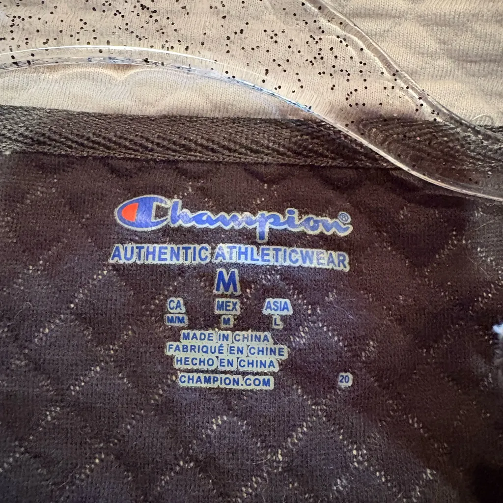 Champion grey Quilted Pullover with WV Logo size M - Image 4