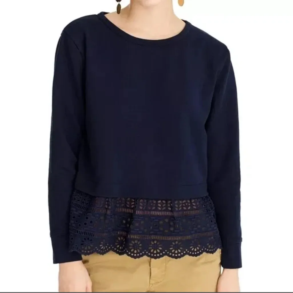 J.Crew Women's  Navy Blue Eyelet Hem Sweatshirt Large Pullover Preppy Casual - Image 2