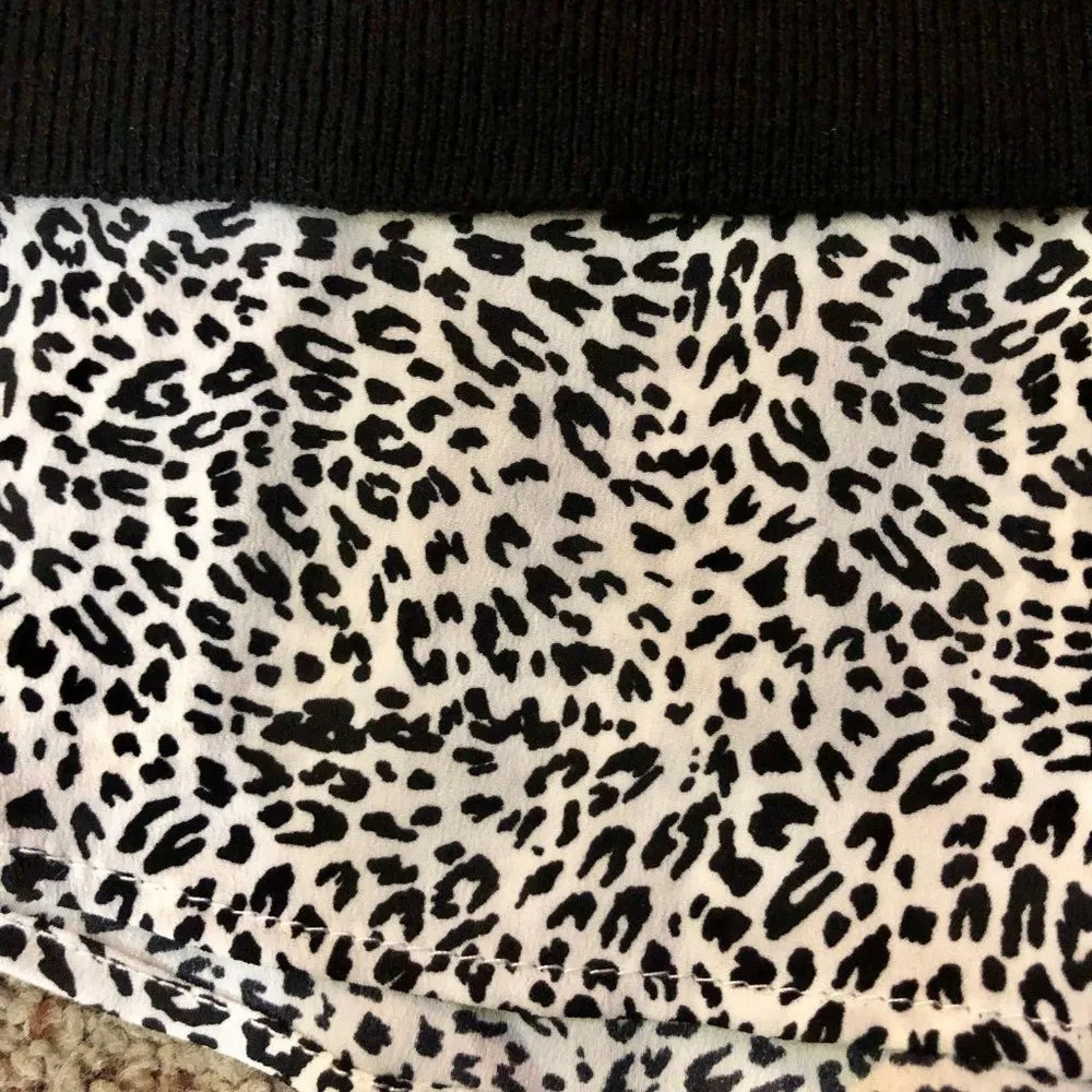 Ann Taylor Sweater Blouse Womens XS New Black Animal Print - Image 5