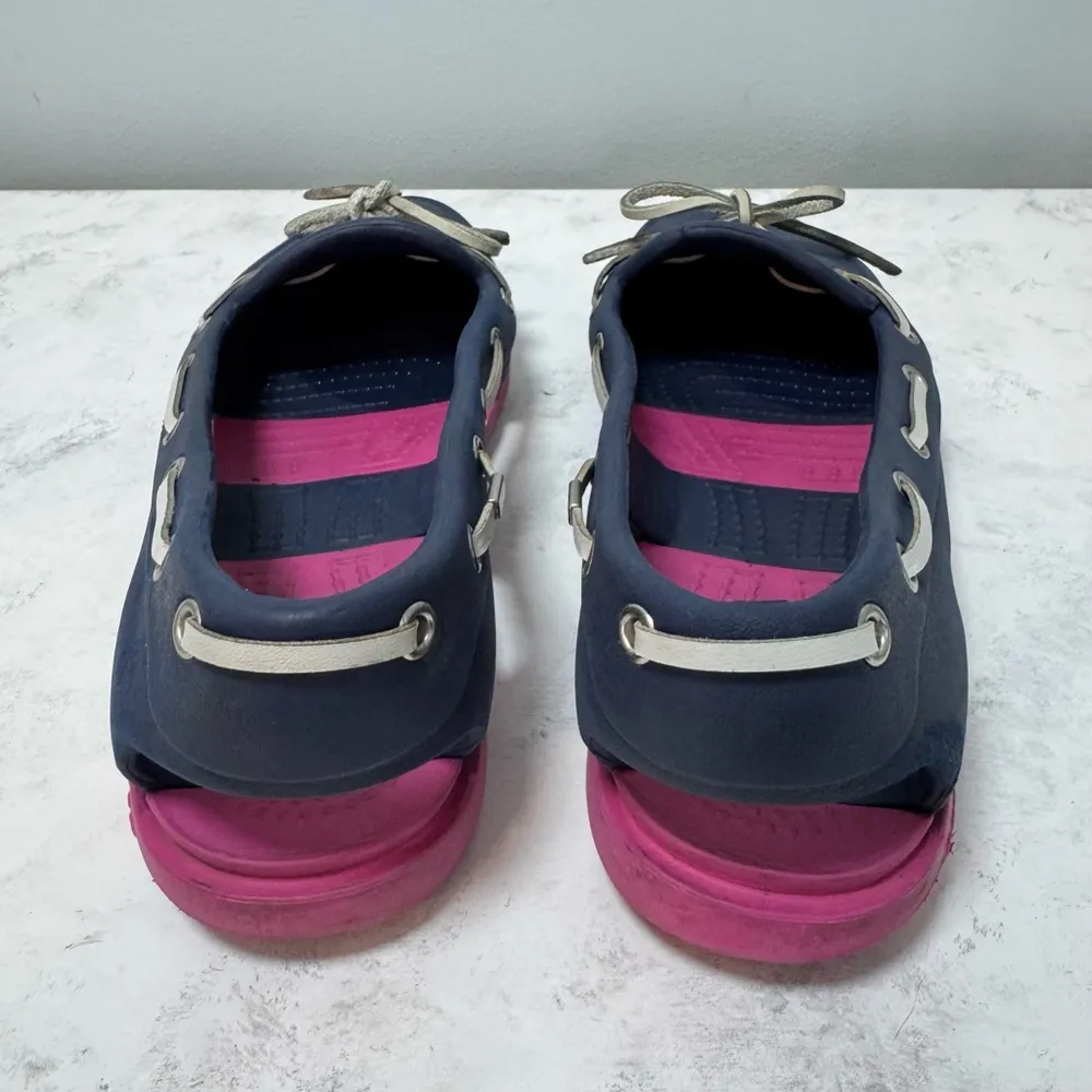Women's Crocs Beach Boat Shoes Size 7 Blue and Pink - Image 2