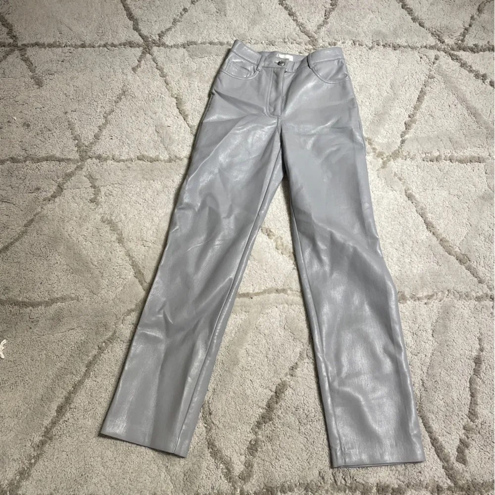 Wilfred by Aritzia | Light Blue Grayish Leather Pants - Image 3