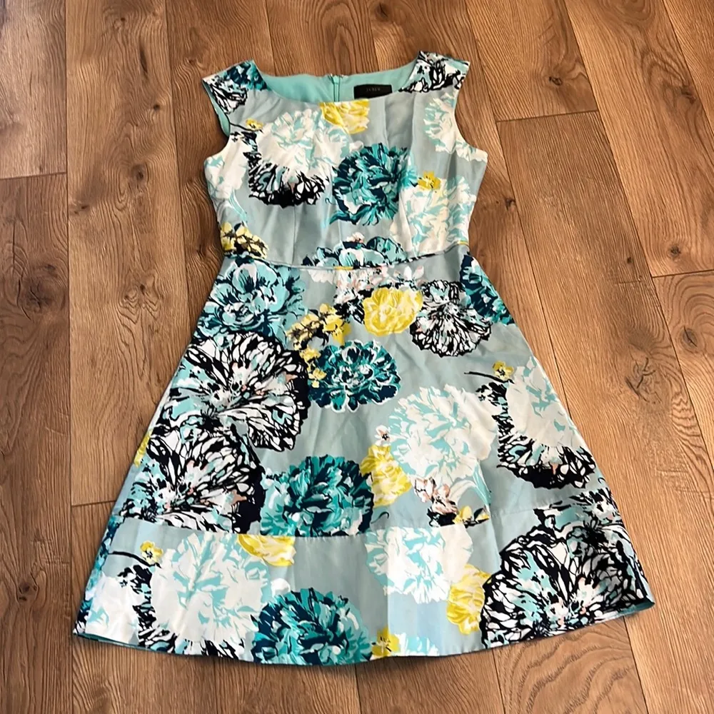 J. Crew silk floral dress - Image 3