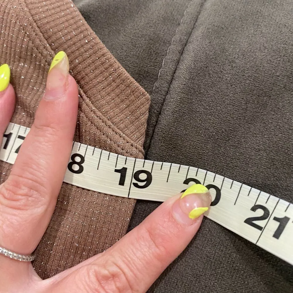 Athleta Brown Tank Metallic Knit Racerback Top Size Large - Image 8