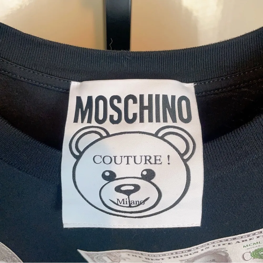 Authentic Moschino Couture Dollar Bill Bear Print Oversize Unisex Tshirt Black - Image 3