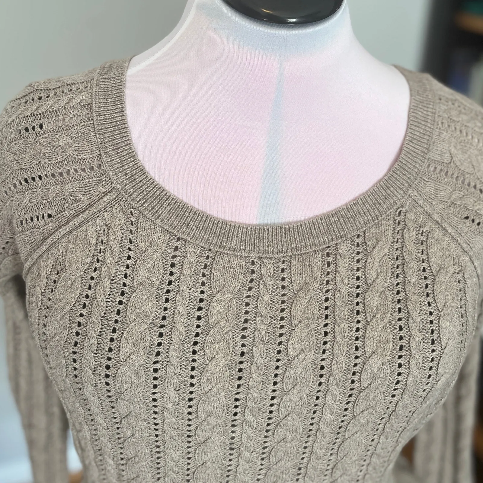 American Eagle | Eyelet Cable Knit Gray Sweater Shirt | Women's Size M - Image 3