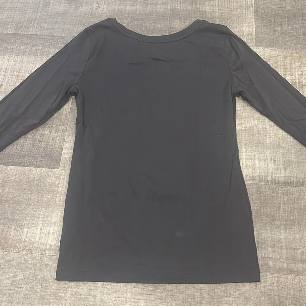 dark grey healing hands undershirt scrubs - Image 3