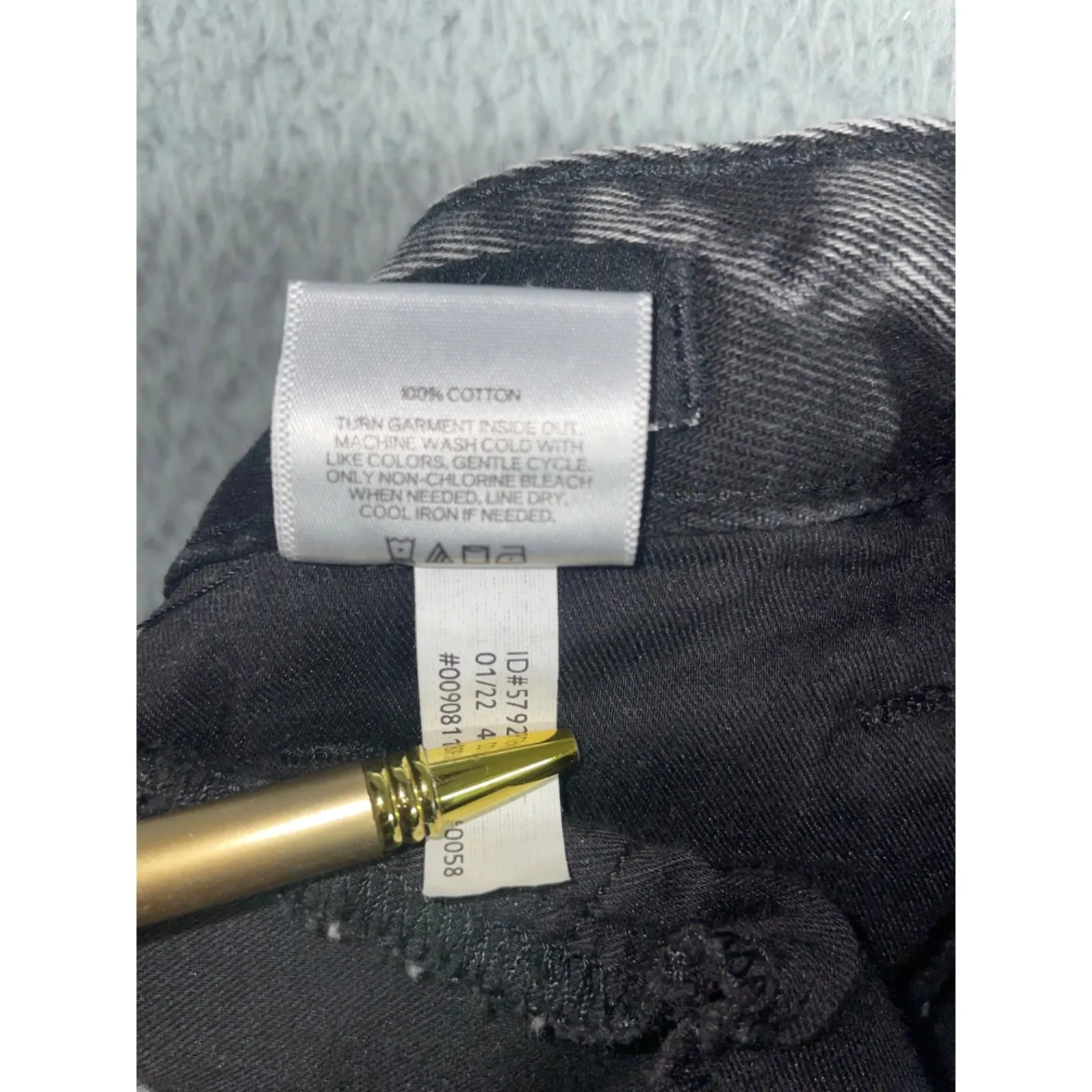 Express Low Rise Boyfriend‎ Jeans Women 4 Distressed Black Denim - Image 10