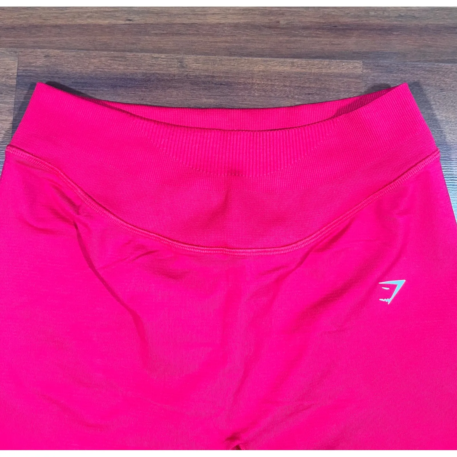 Gymshark Women's Training Shorts Seamless High Waist Hot Pink Workout Gym L - Image 4