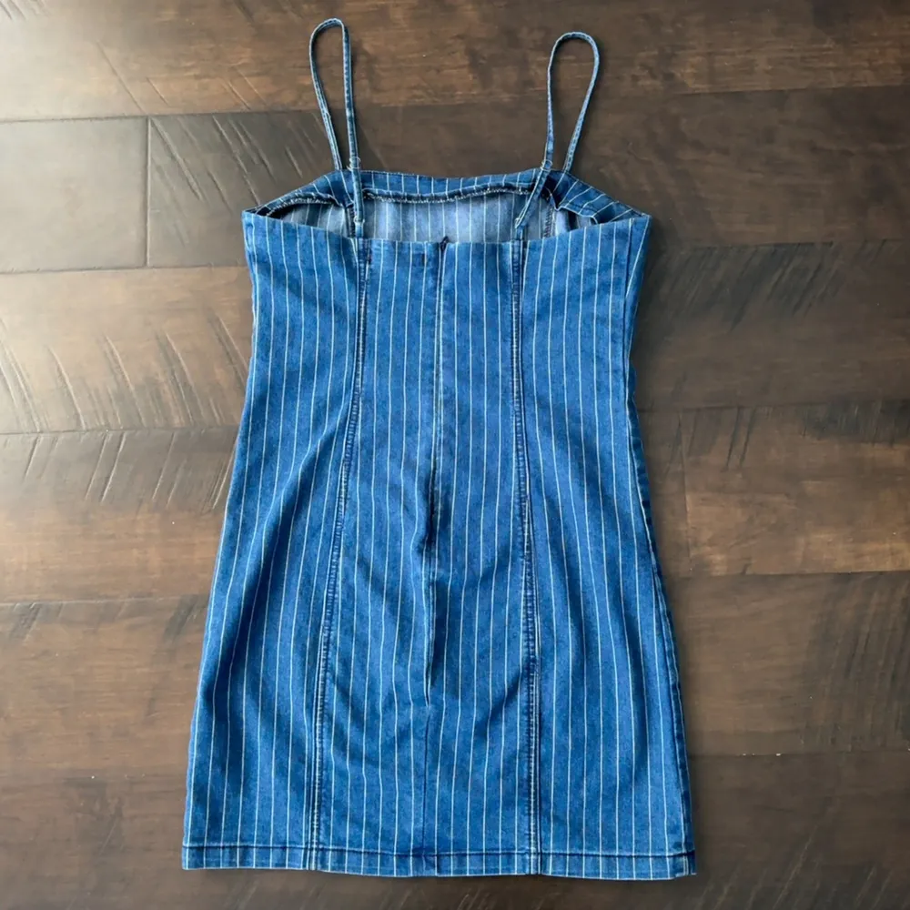 Forever 21 Striped Denim Mini Dress - Image 8